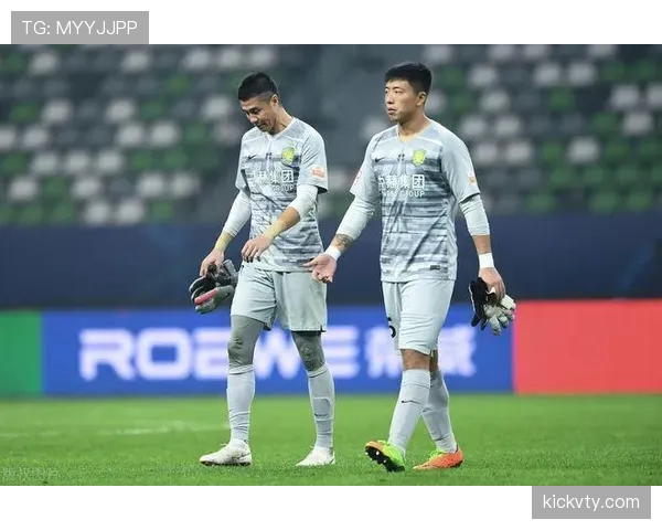 近期关键战阿玛尼作为门将稳定出球确保防线压制的战略效率
